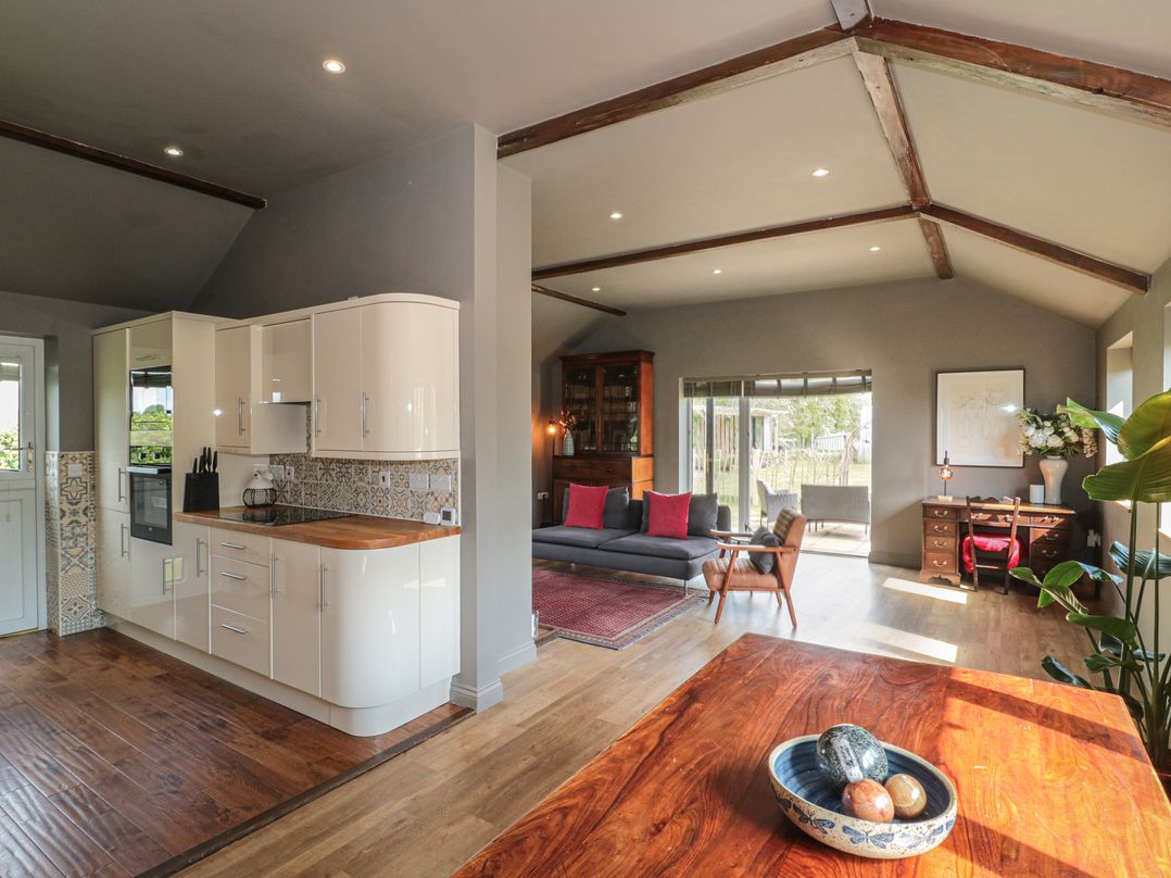 Annex at Barnfield House