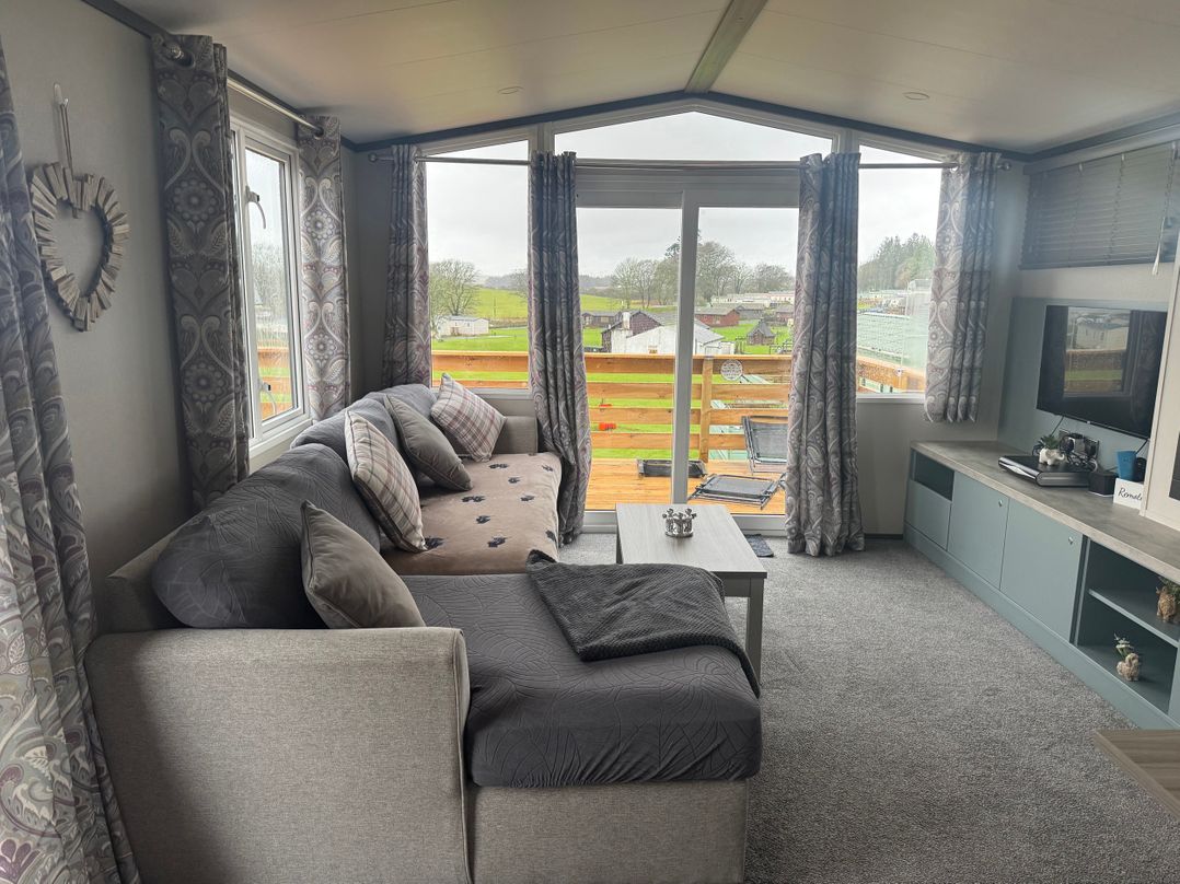 Lochwood Platinum Superior at Three Lochs Holiday Park