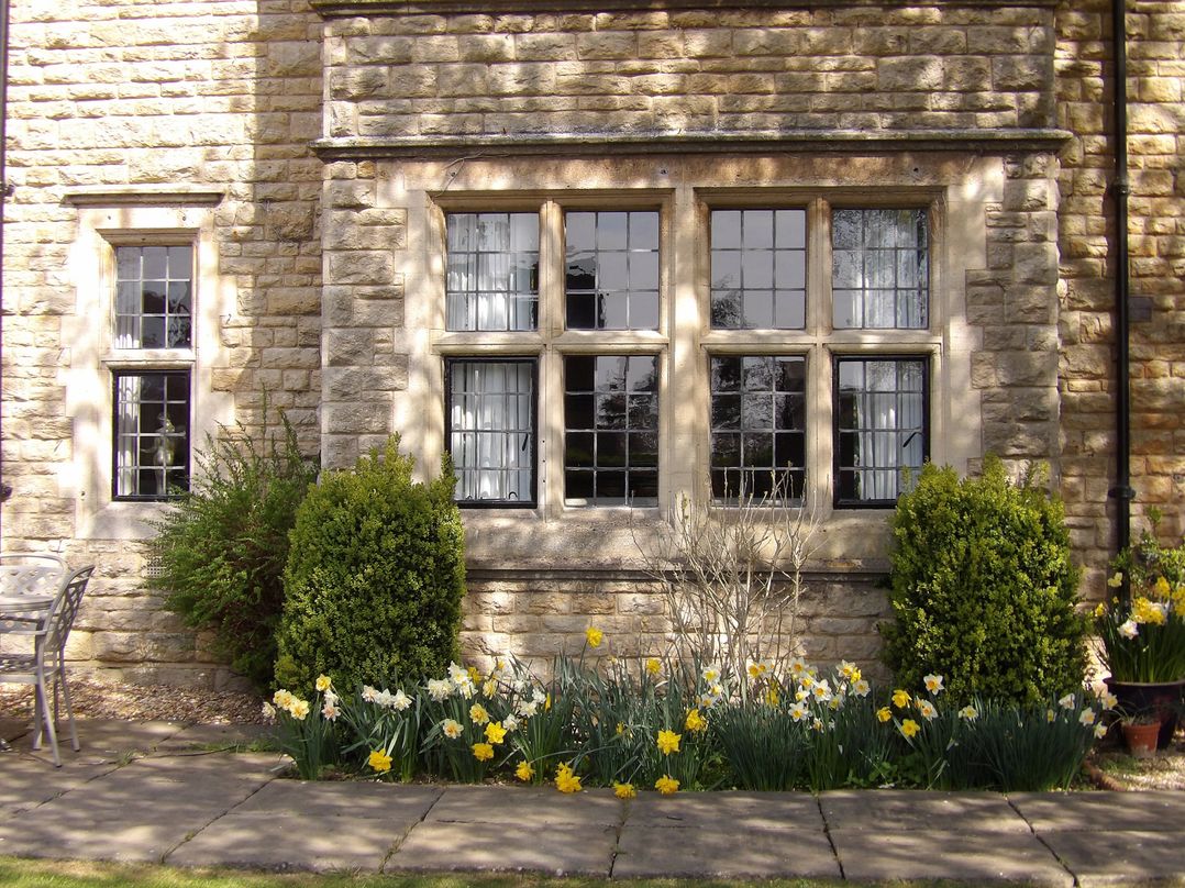Greenwood Manor