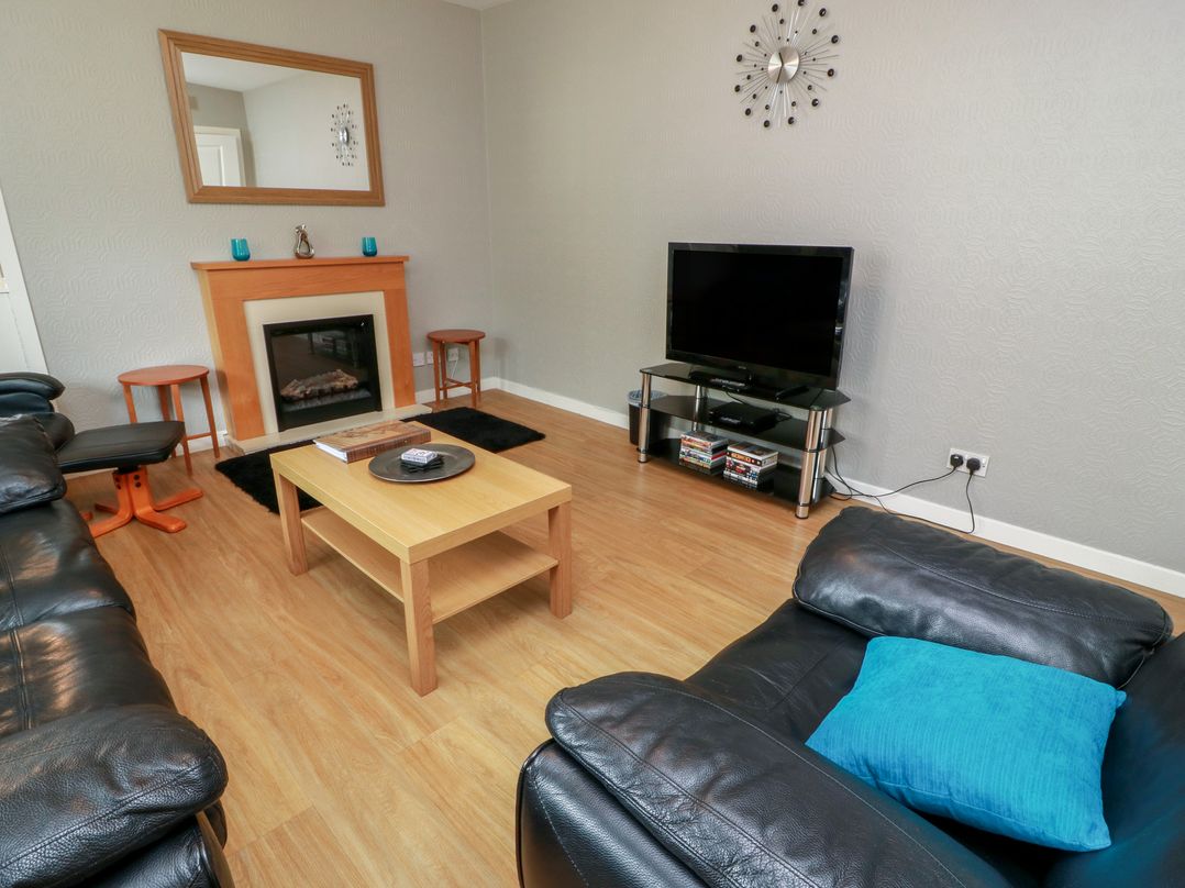 1 St. Catherines Cottages
