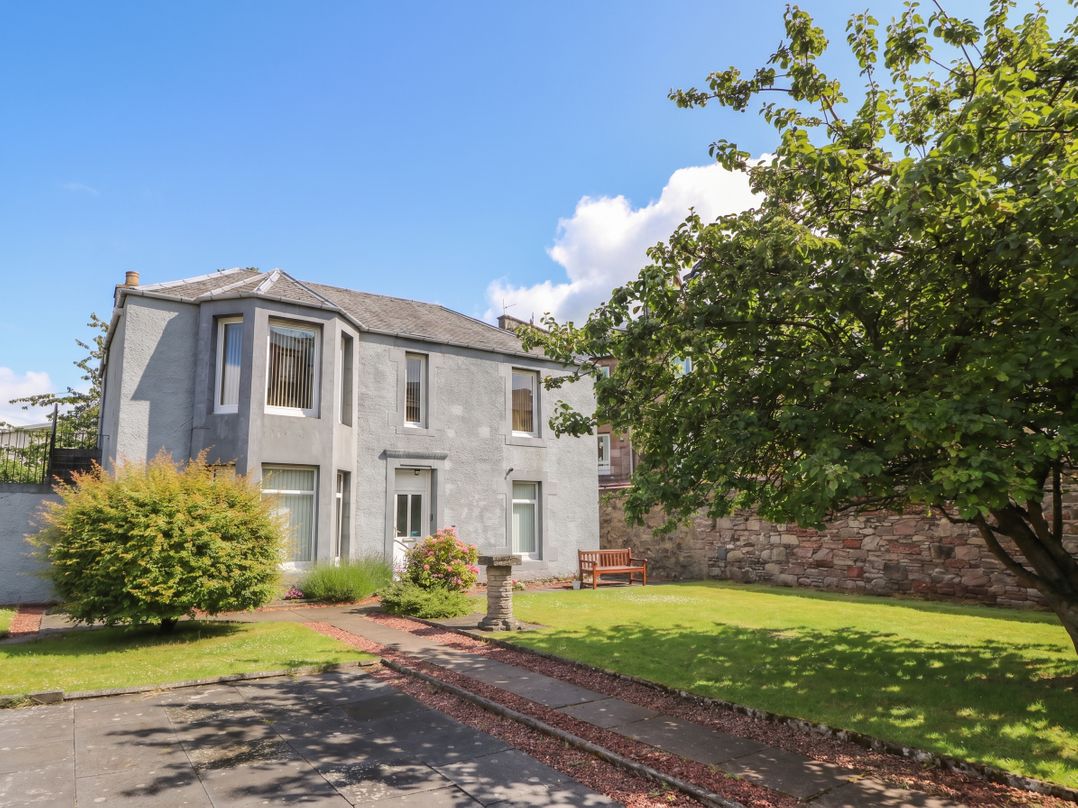 2 St. Catherines Cottages
