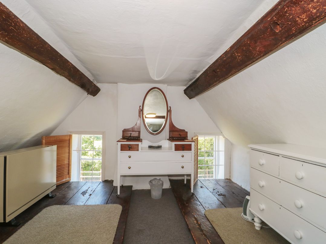 Walk Farmhouse