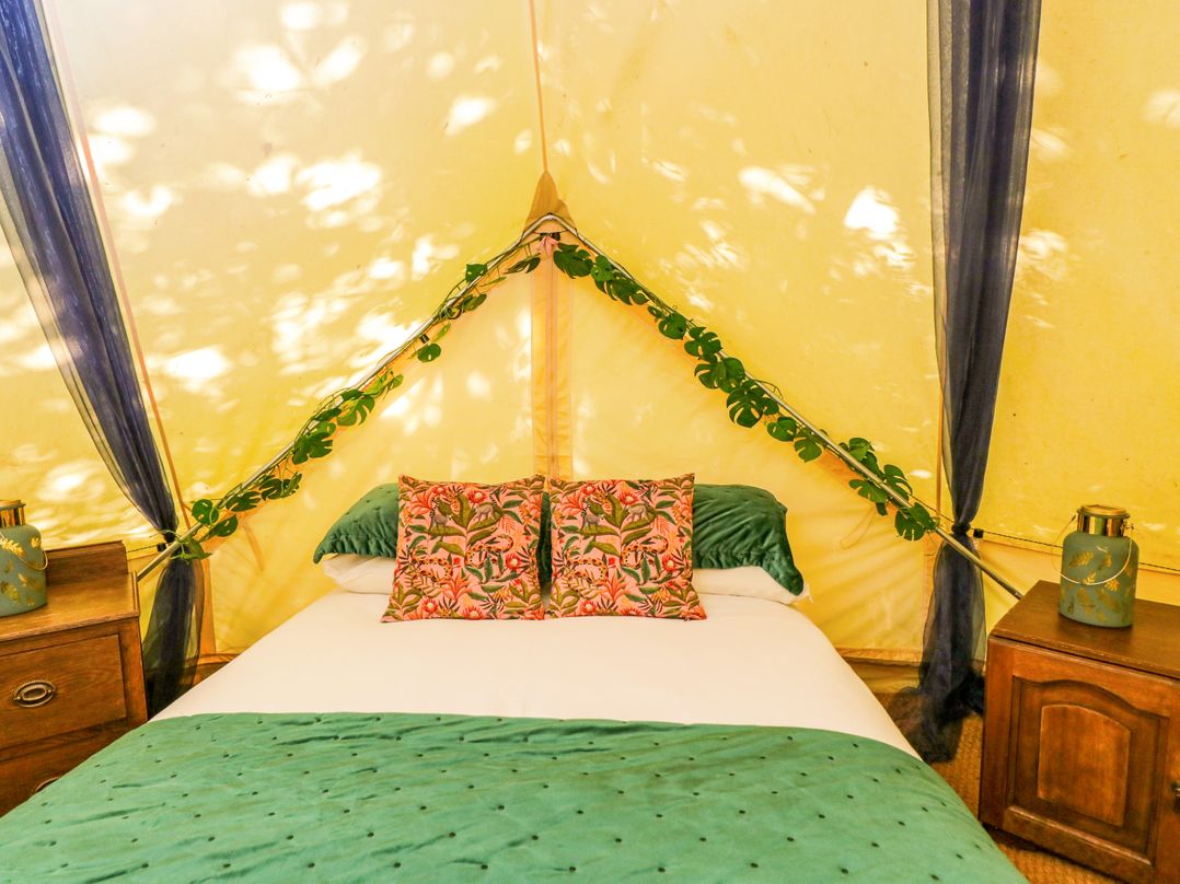 Jungle Bell Tent