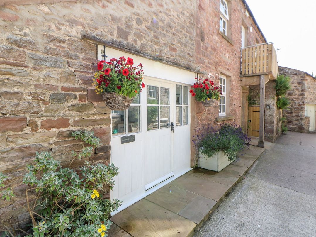 Dairy Cottage - Sleeps 4