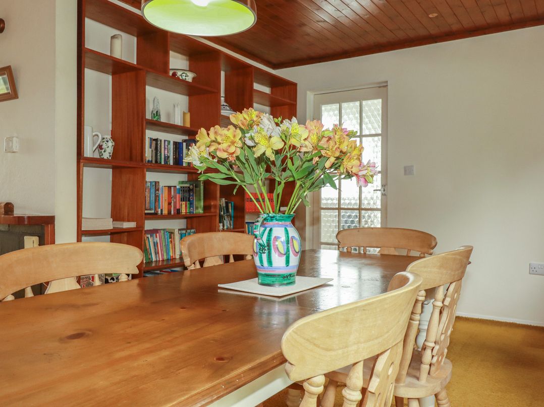 7 Chycoose Parc