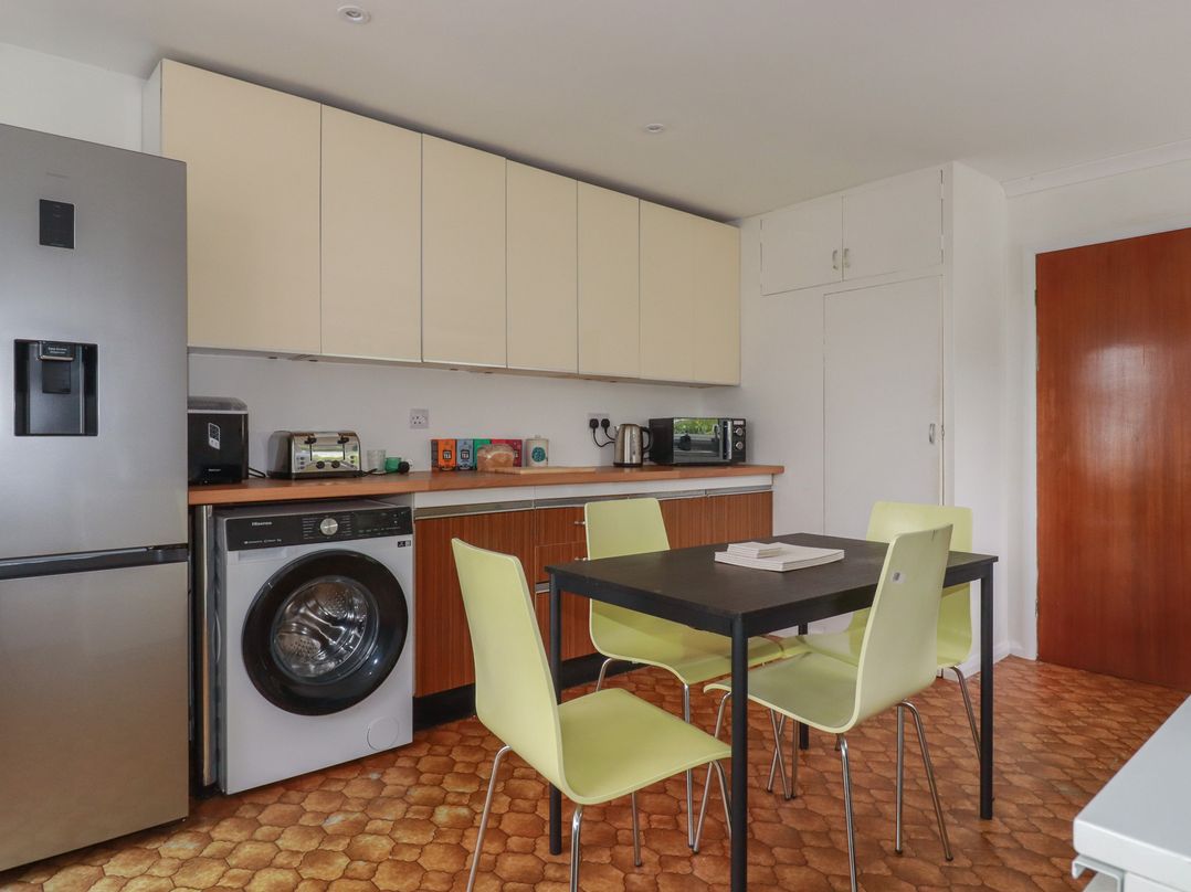7 Chycoose Parc