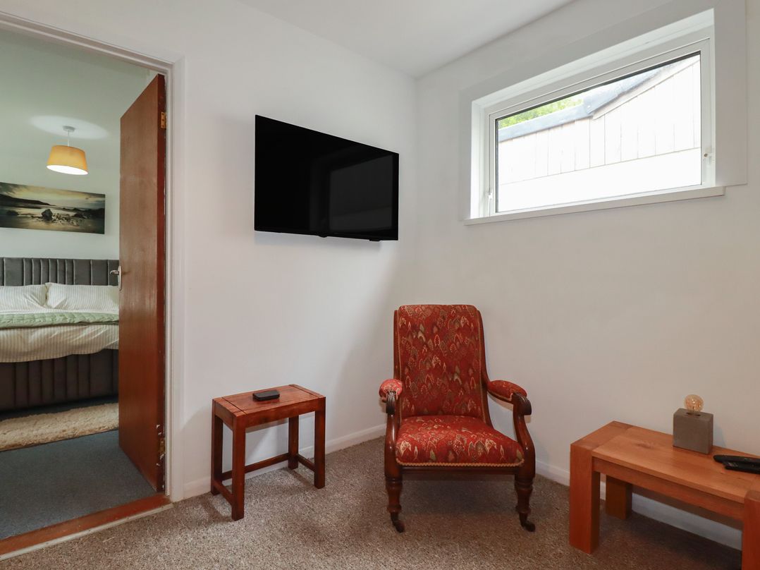 7 Chycoose Parc