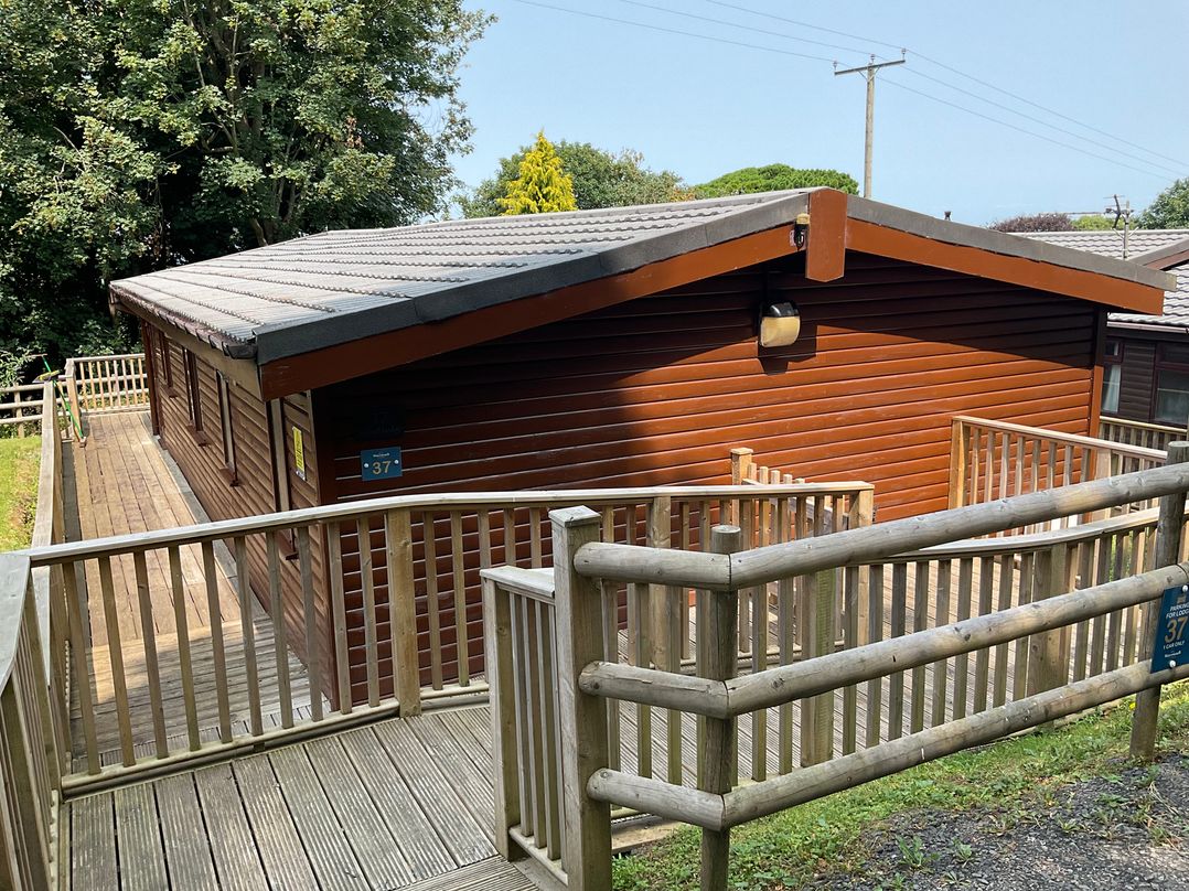Lodge 37