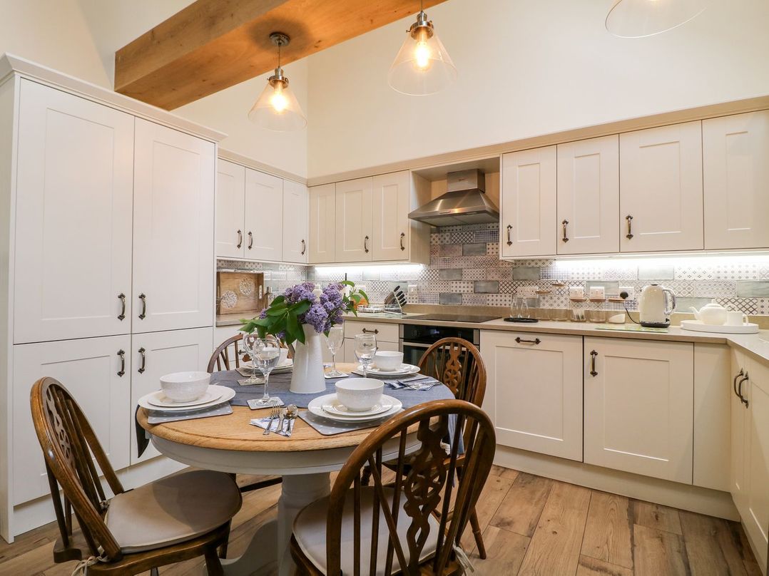 Churn Dash Cottage
