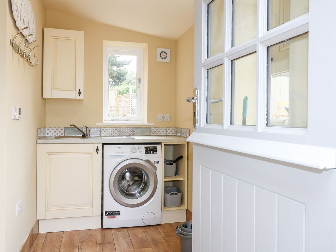 Churn Dash Cottage