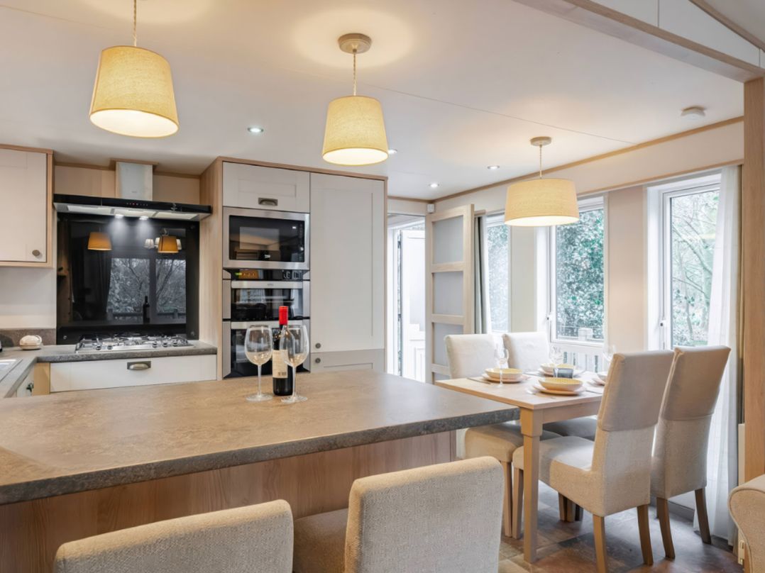 Four Seasons-	 Kelling Heath Holiday Park