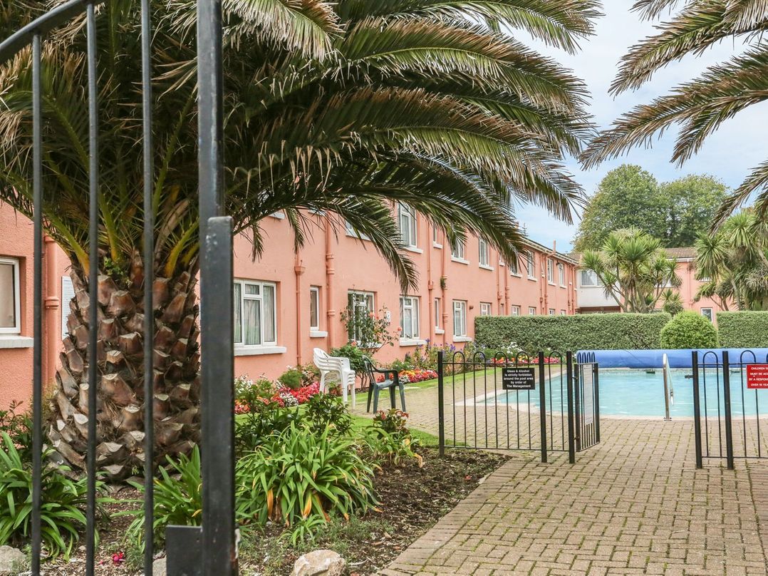 Devon Seaside Apartment