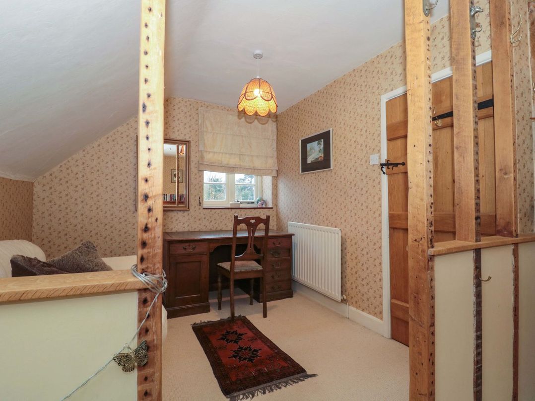 Tuxwell Lodge