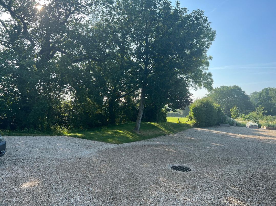 2 Guests Studio - Free Parking - Stunning Views