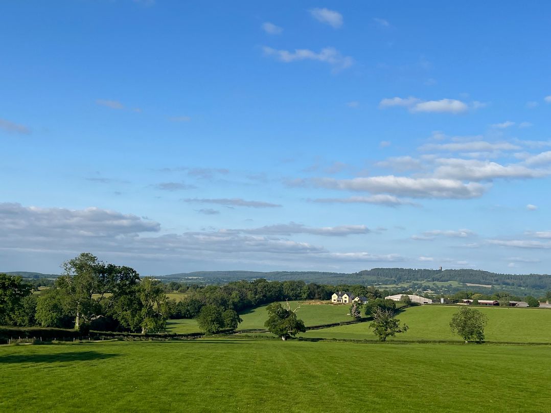 2 Guests Studio - Free Parking - Stunning Views