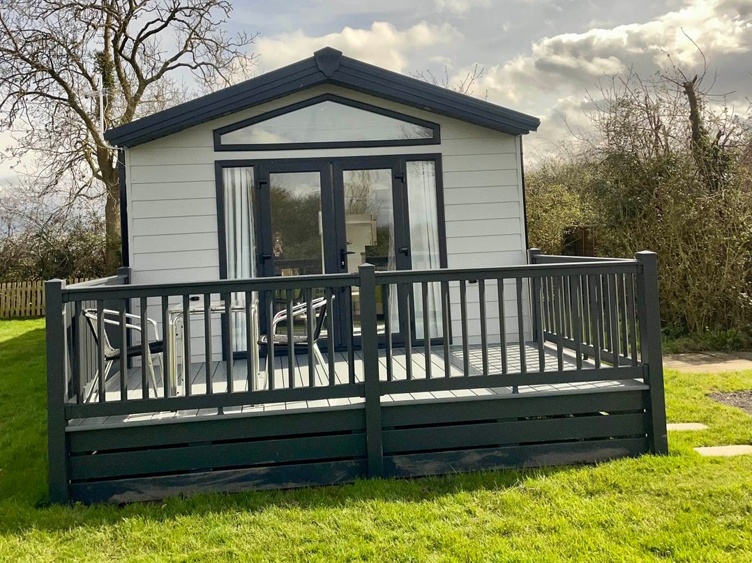 Chalet 4 guests Parking Available