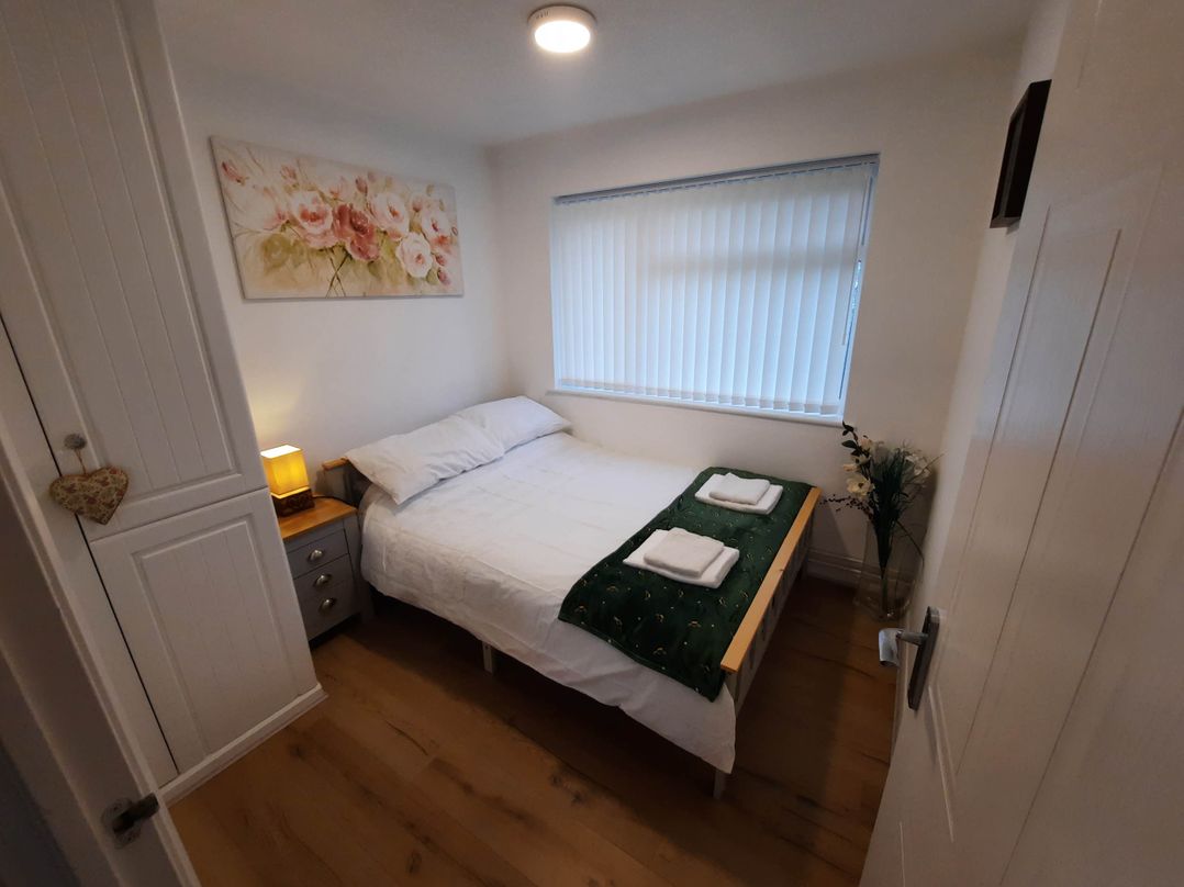 St Margaret's 2 Bed Chalet Sleeps 4 Pets Ok