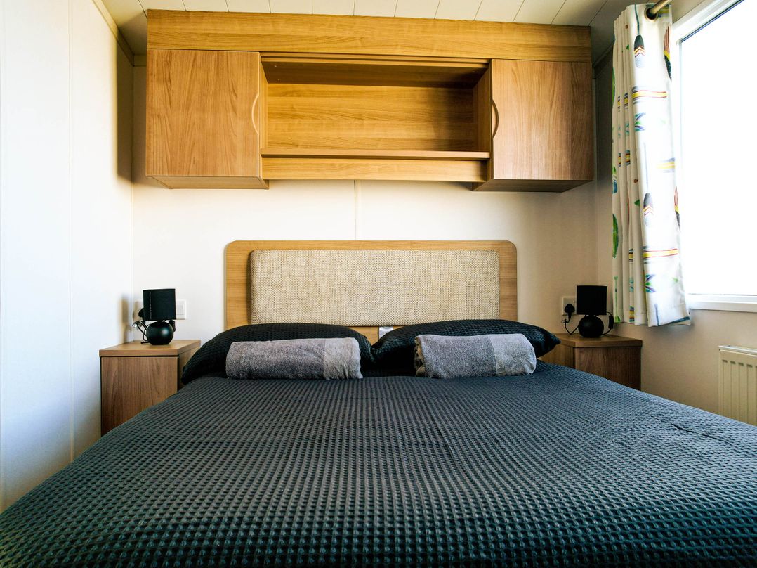 Captivating 6-Person Caravan in Rhyl