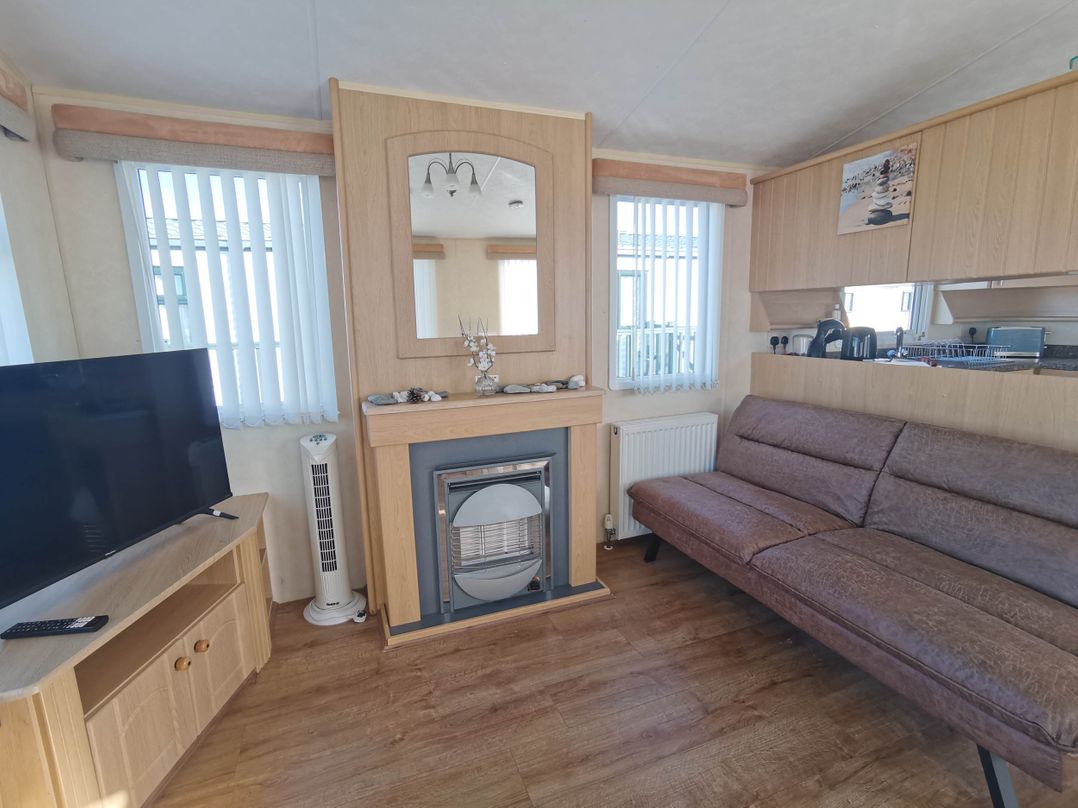 Sea and Mountain view Sunbeach Holiday Snowdonia