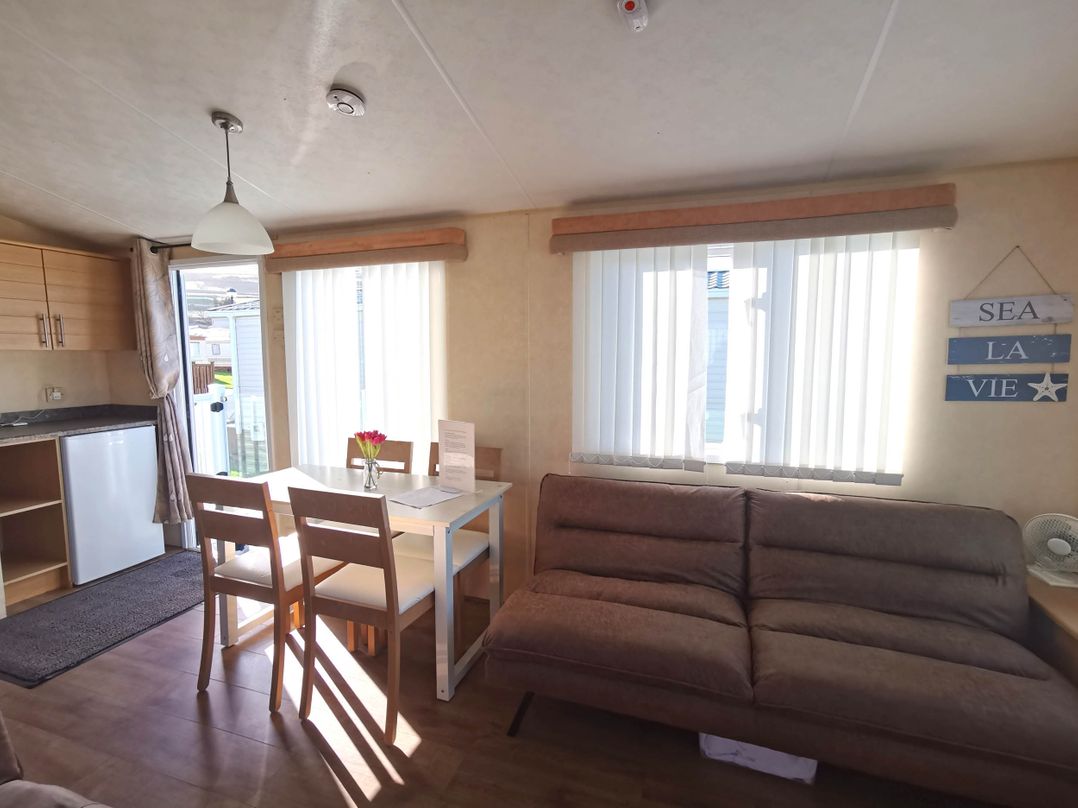 Sea and Mountain view Sunbeach Holiday Snowdonia