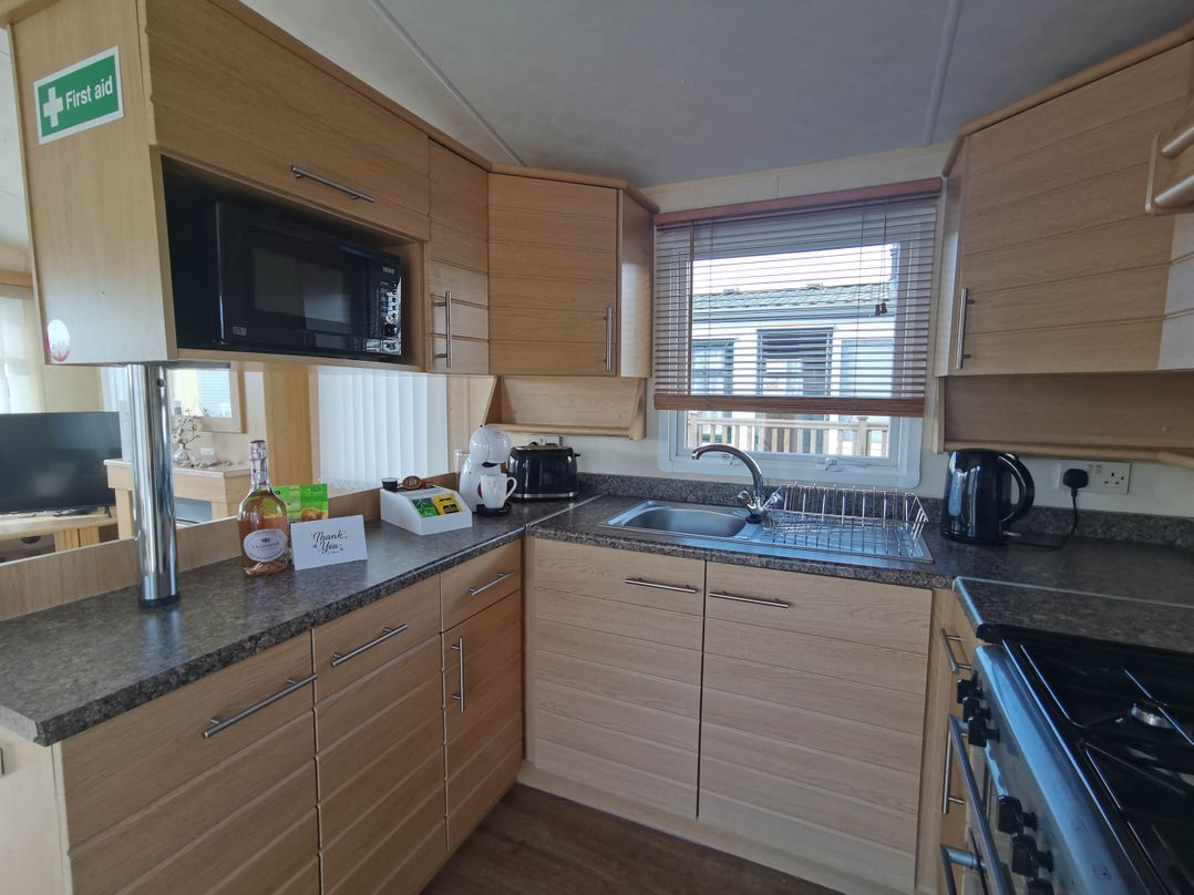 Sea and Mountain view Sunbeach Holiday Snowdonia