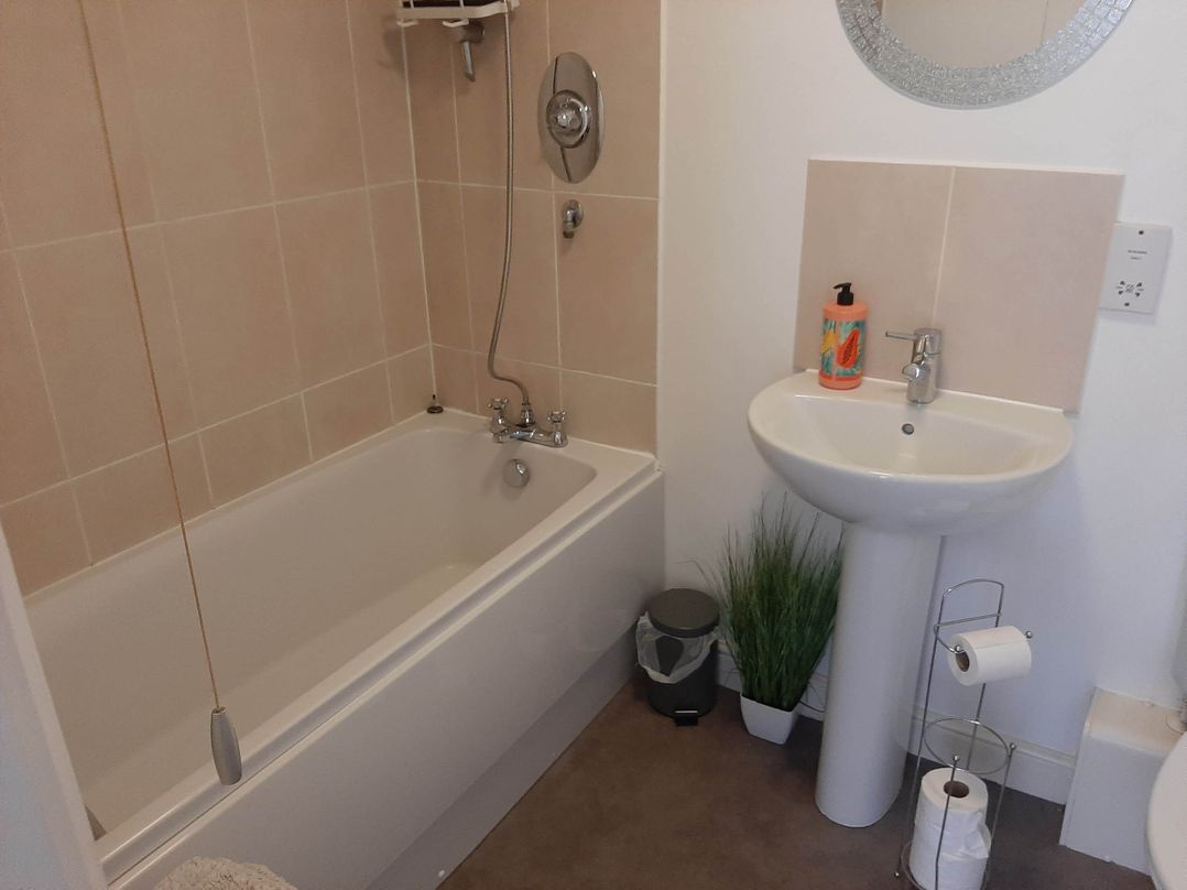 Ground Floor Cornish Retreat Free Parking