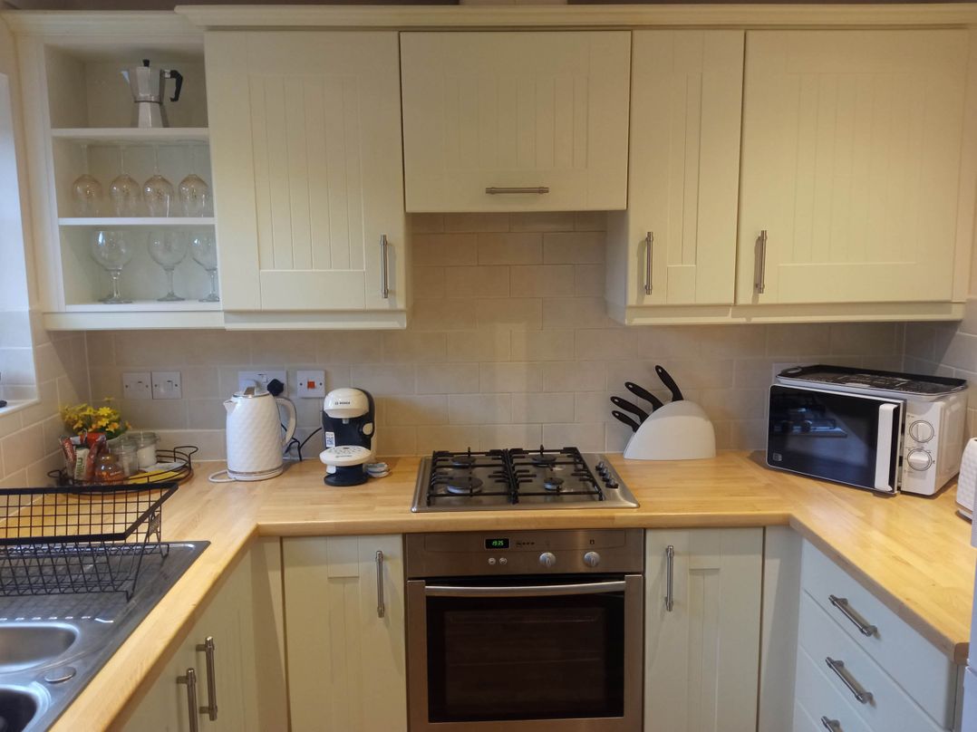 Ground Floor Cornish Retreat Free Parking