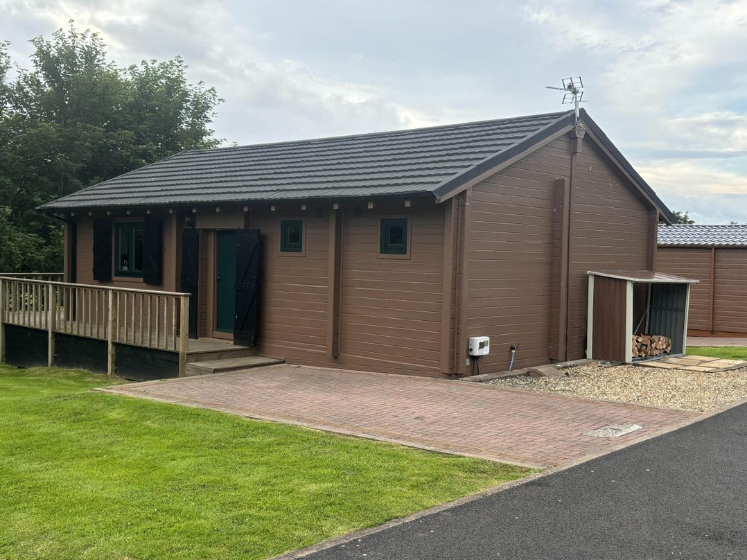 Pet Friendly - Lodge at Riverview Holiday Park
