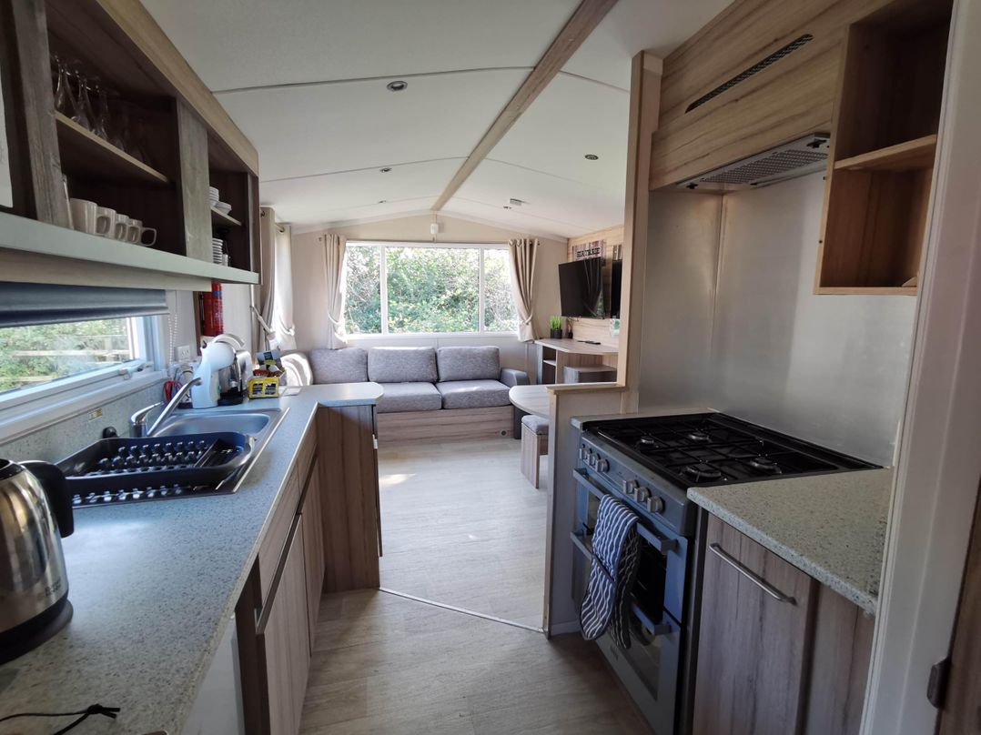 8Berth- SmartTV- CloseToBeach- FamilyFriendly