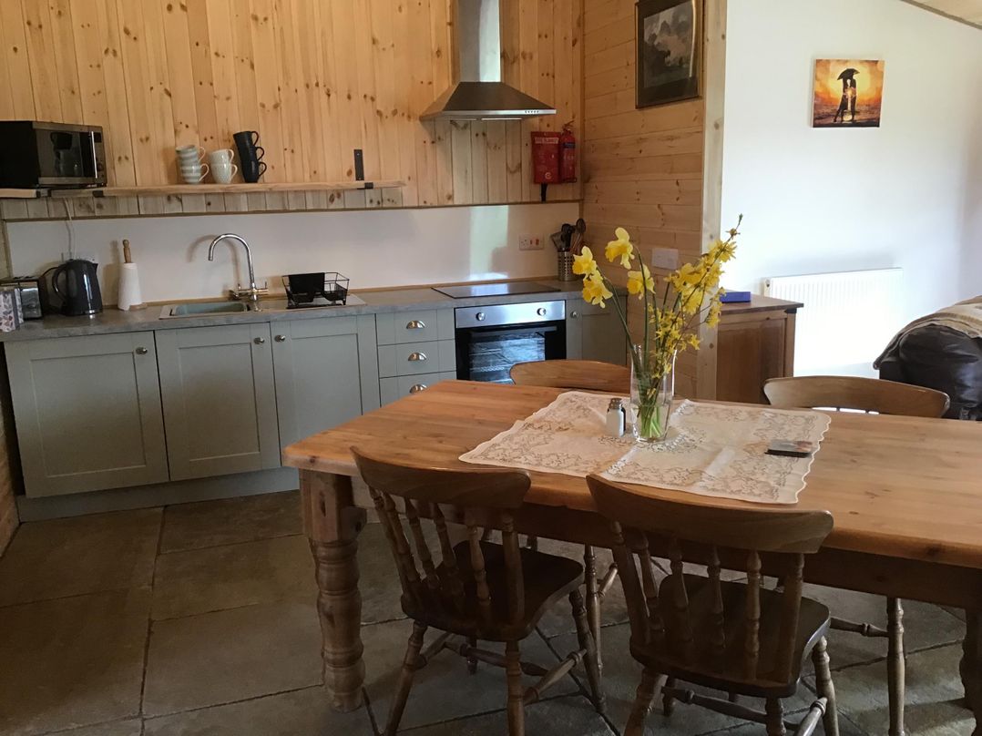 1 Bed Lodge-Sleeps 4-Pet Friendly-Free Parking