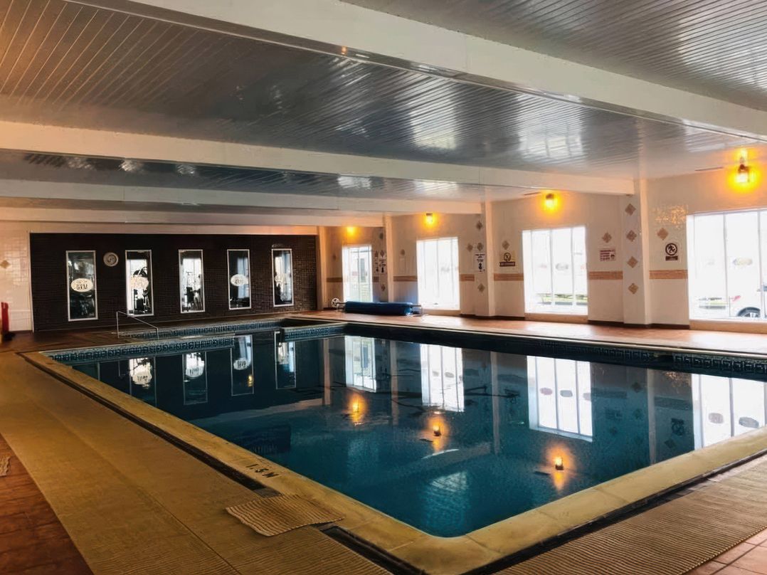 3 Bed, Sleeps 6, Parking