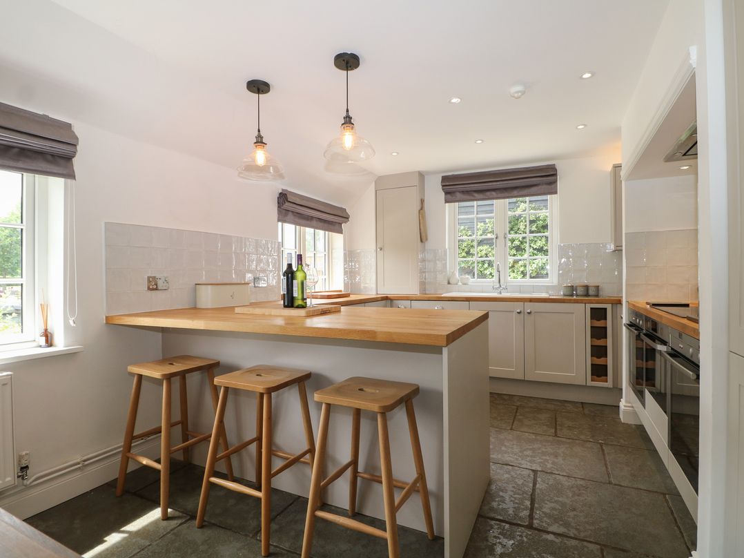 Island Cottage Rod Eyot
