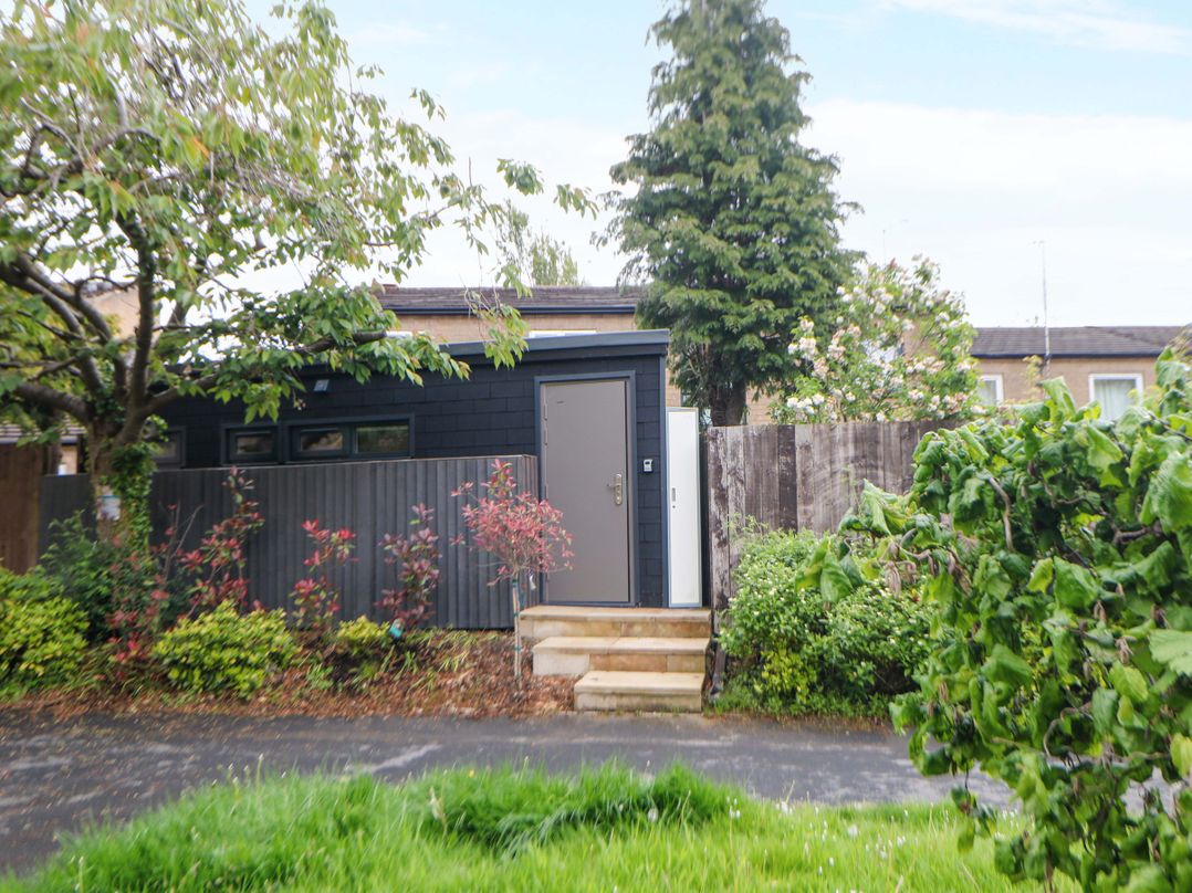 Dore Cabin