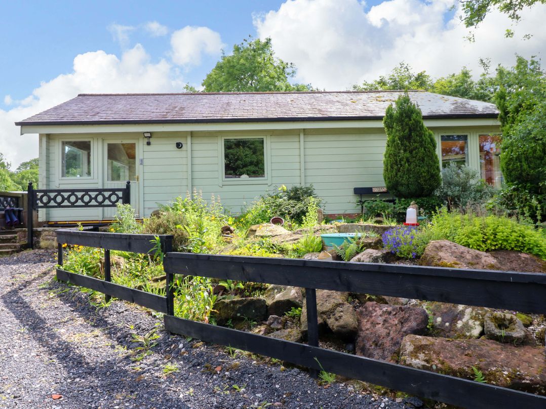 Bulrush Cabin