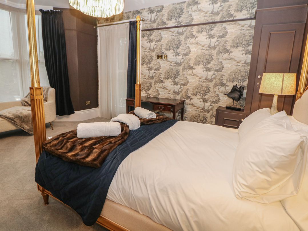 The Haddon Suite