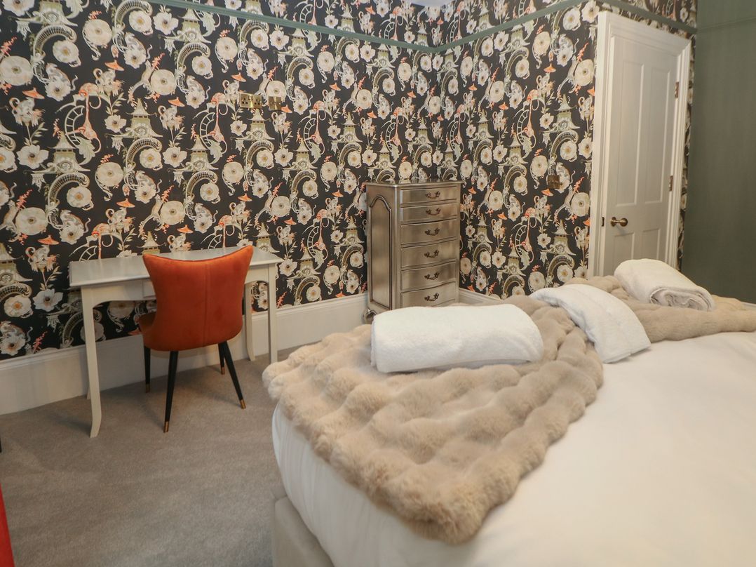 The Chatsworth Suite