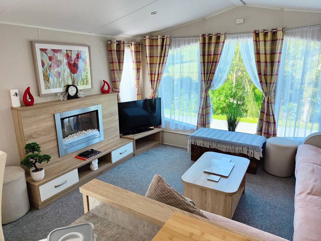 Clarach Bay Holiday Village W18