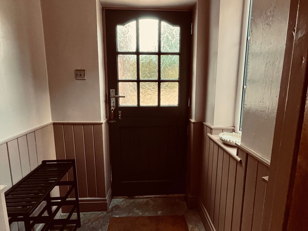 Horseshoe Cottage