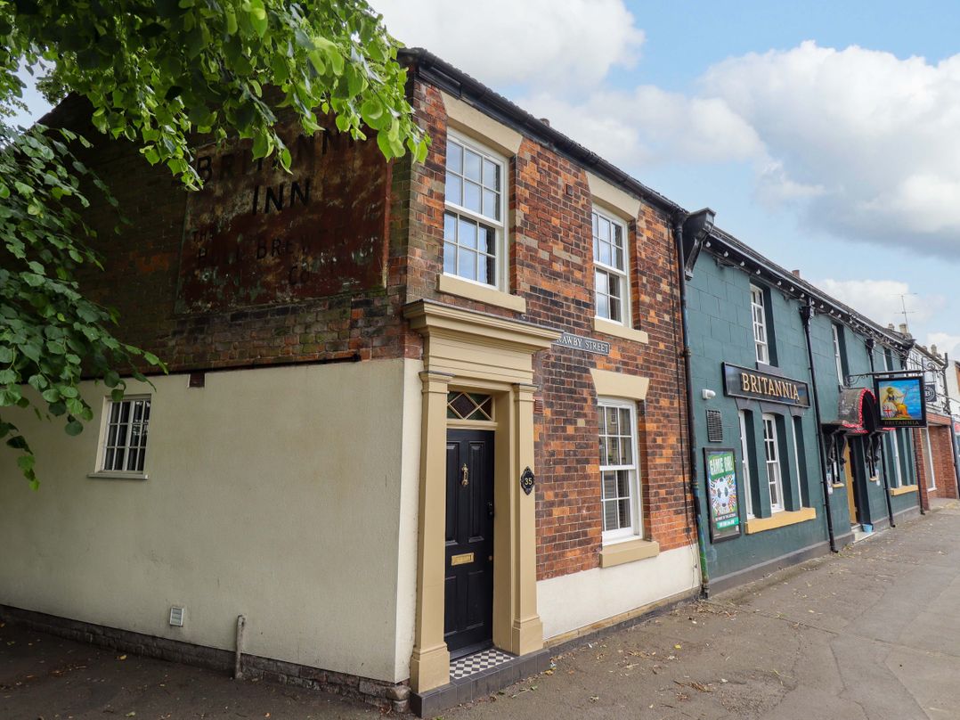 35 Wrawby Street