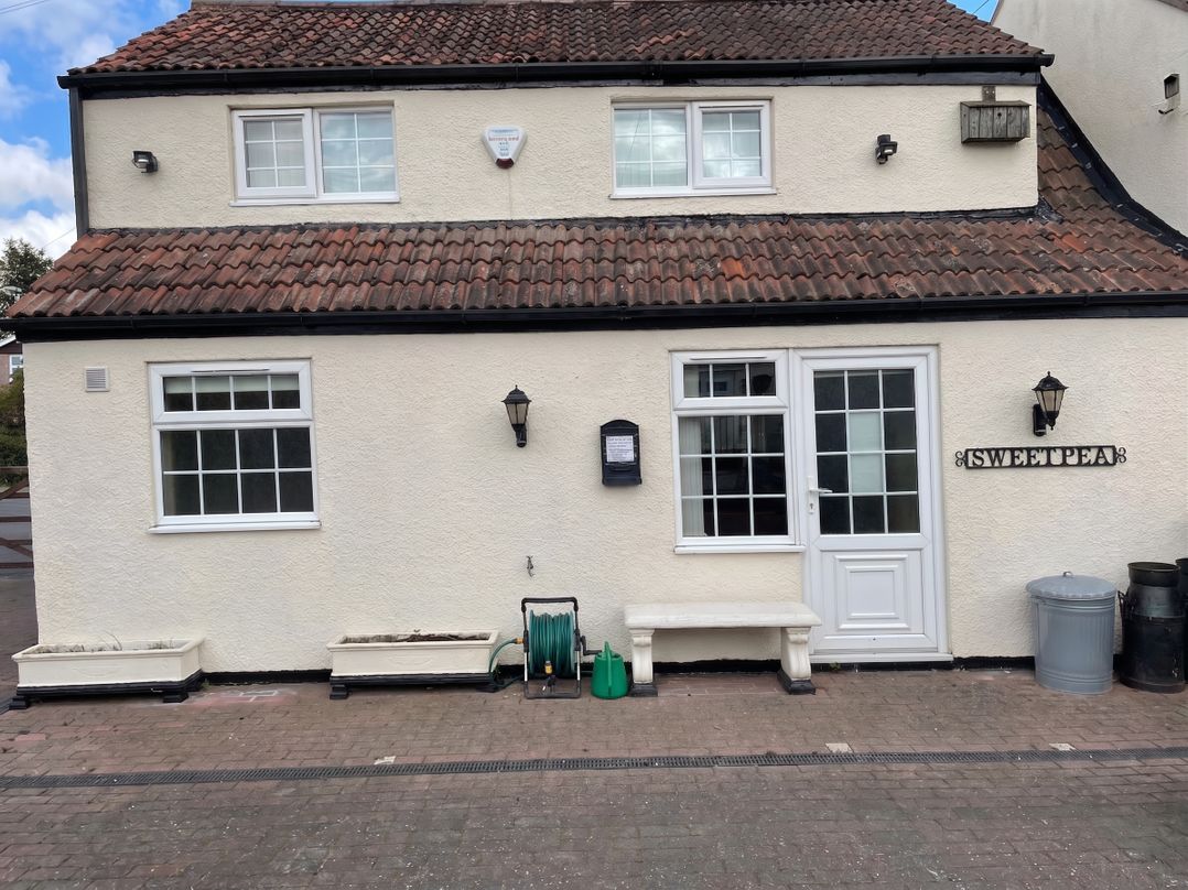 Sweetpea Cottage Sleeps 5 Parking Pets Ok
