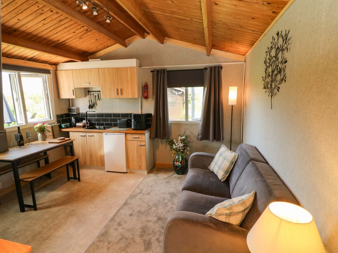 Moorhen Lodge