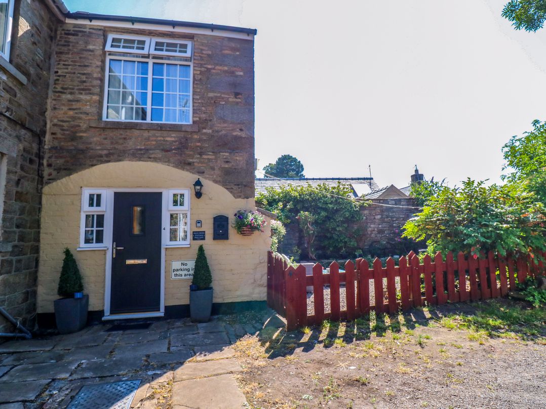 Arch Mews Cottage