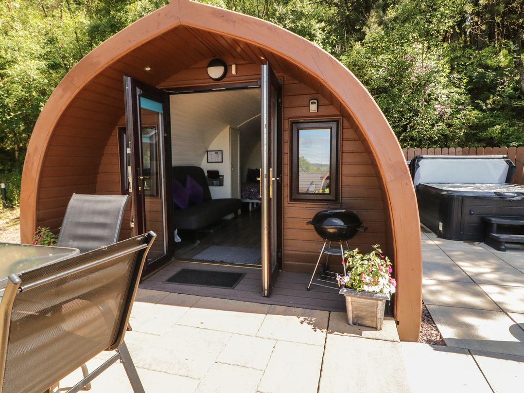 Gortin Glen Glamping Pod 1