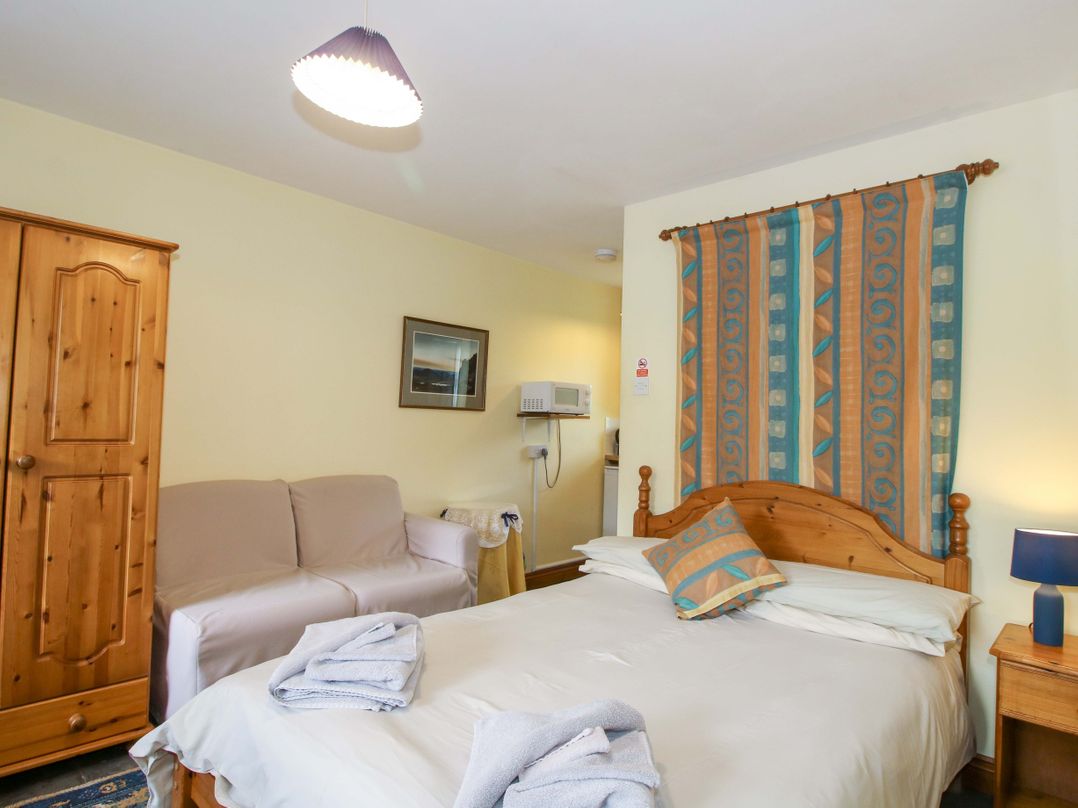 Apartment 3