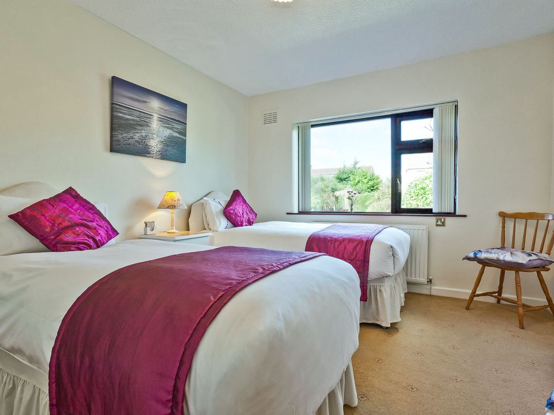 Lothlorien in Grange over Sands with Bay Views