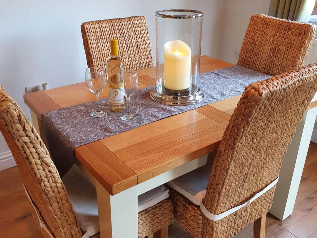 Stunning 2 Bedroom Pet Friendly Lodge