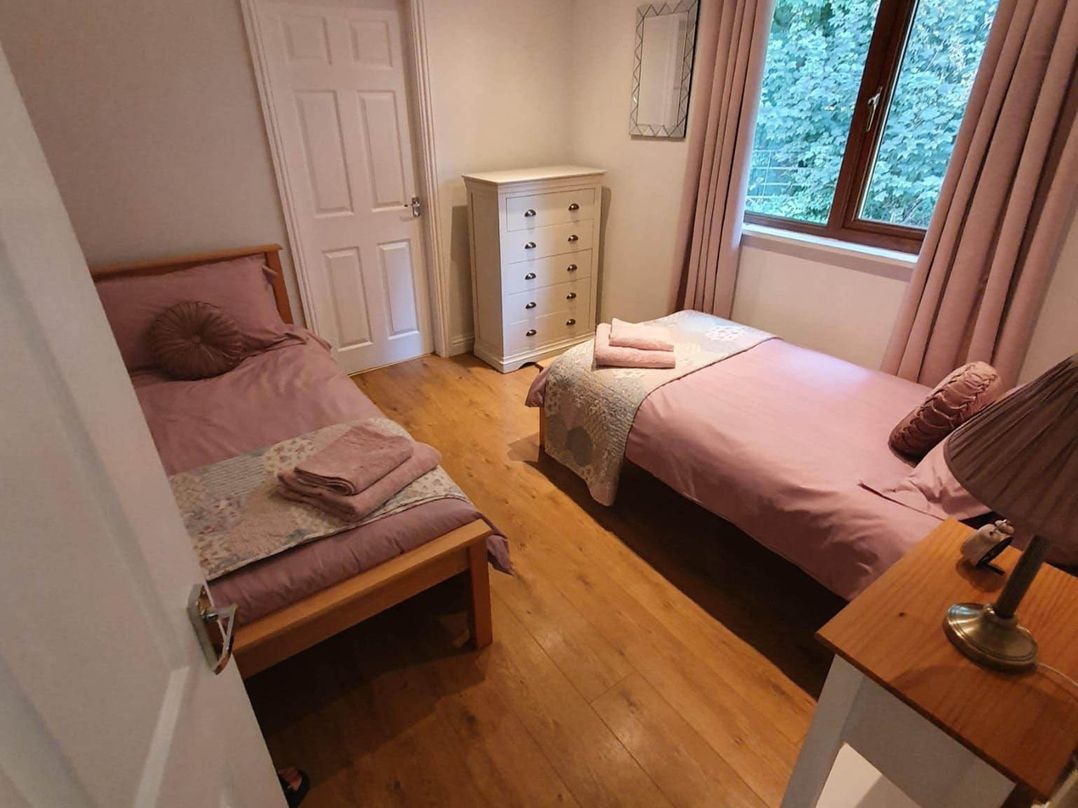Stunning 2 Bedroom Pet Friendly Lodge