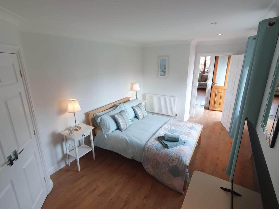 Stunning 2 Bedroom Pet Friendly Lodge