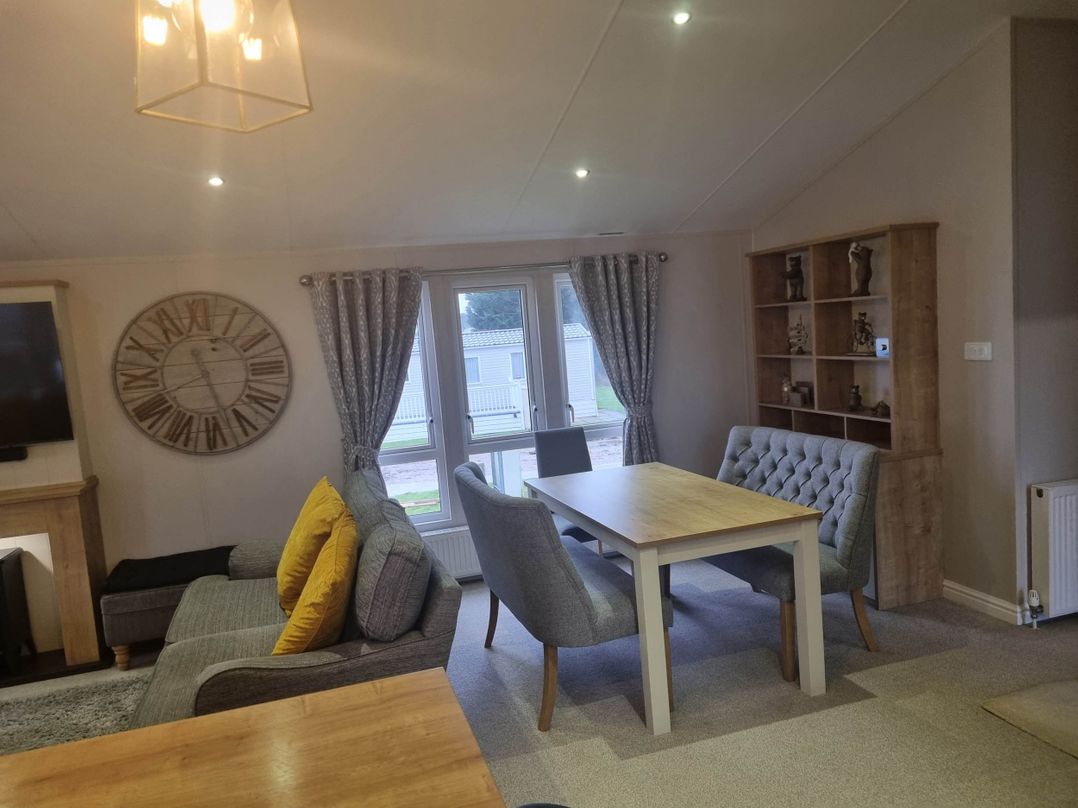 Cayton Bay Lodge Parkdean Resorts