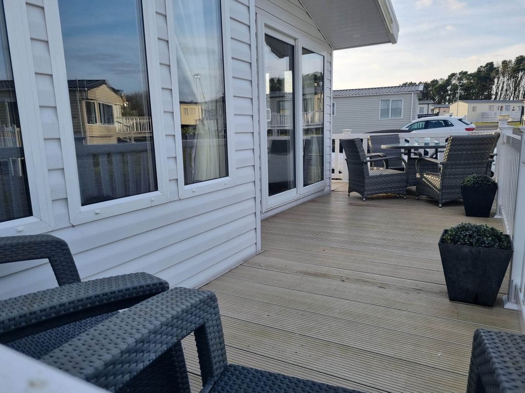 Cayton Bay Lodge Parkdean Resorts
